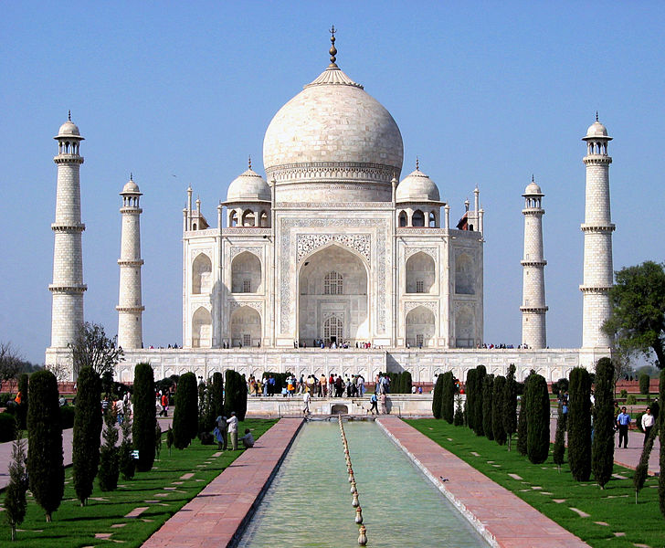 Cung điện Taj-Mahal được xây dựng bằng đá marble